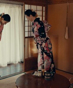 12 GU0012ES Ceremonia de te en kimono