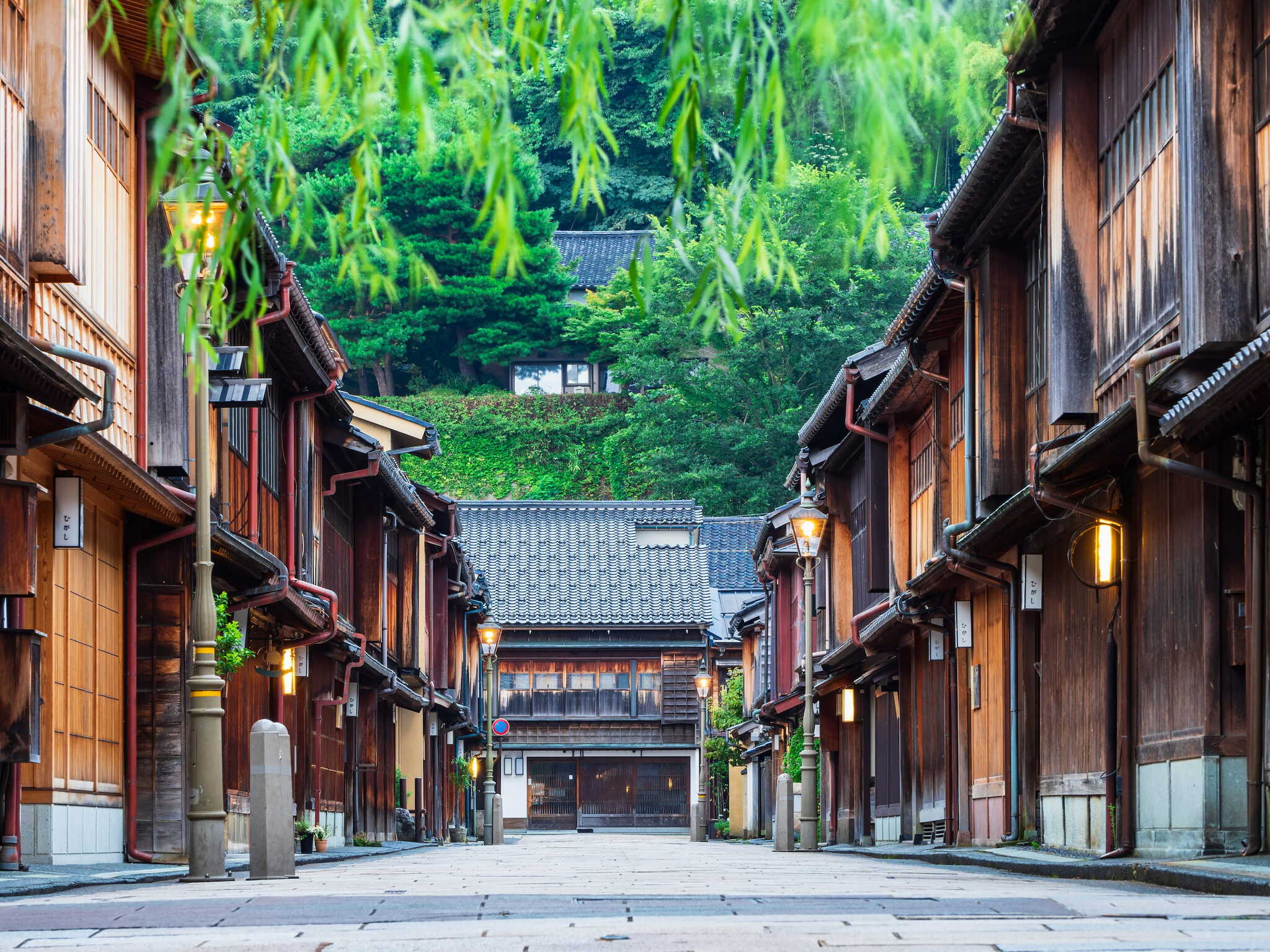 Descubriendo el Encanto de Japón en Mayo – 17-30 mayo de 2027 2 Descubriendo el Encanto de Japón en Mayo – 17-30 mayo de 2027 - Image 2
